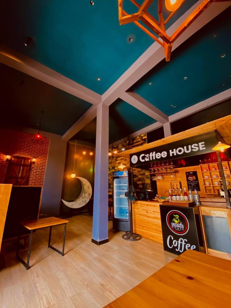 Готель Coffee House Дамбулла Екстер'єр фото